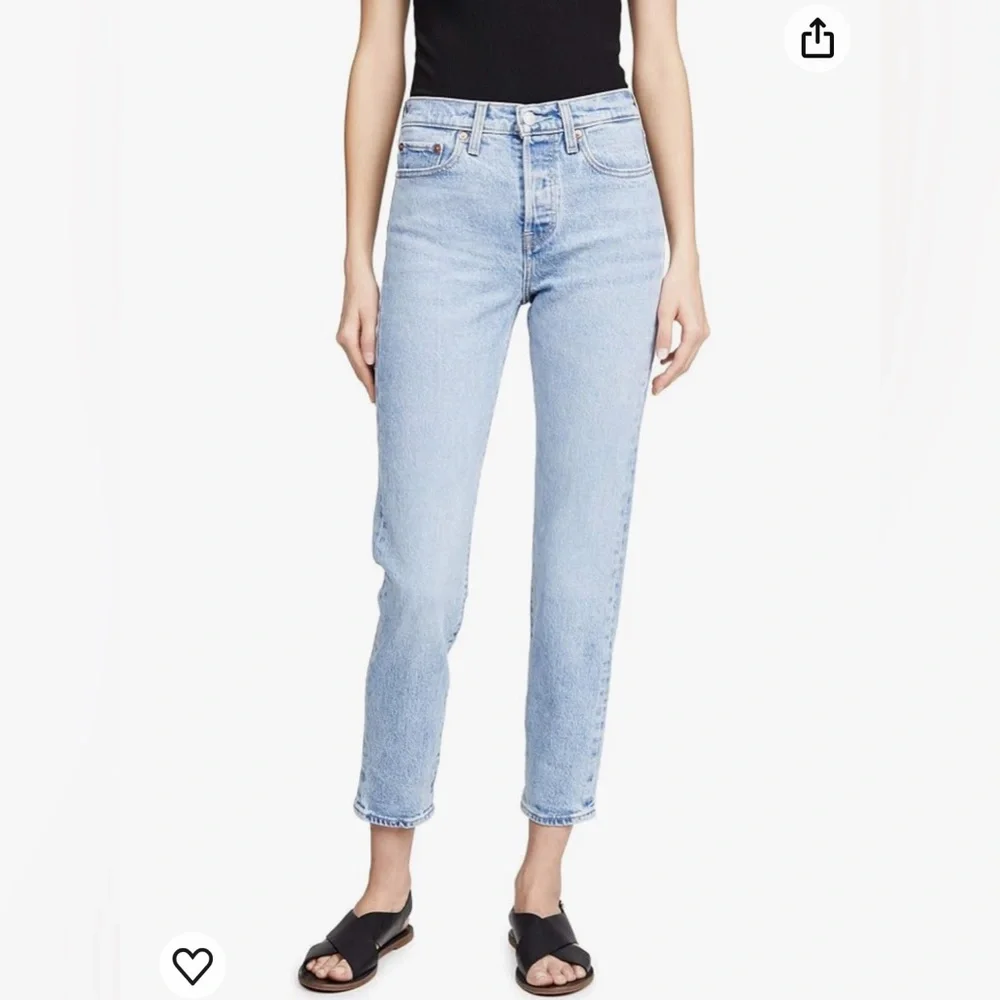 Levi's | Women's Premium Wedgie Icon Fit Light Wash Denim Jeans | Sz 32 - Picture 3 of 16